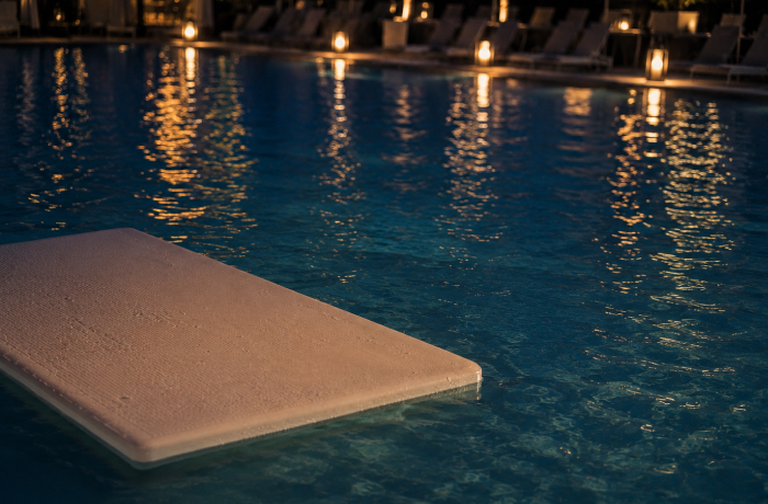 NIGHT FLOATING MEDITATION