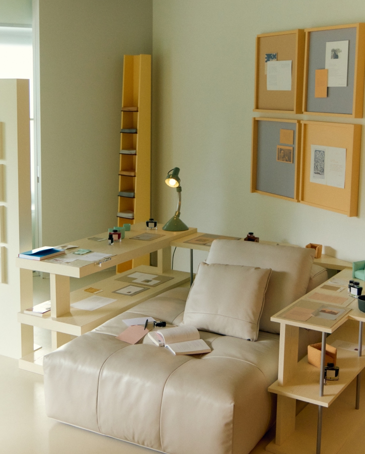 Letter room With 파이롯트